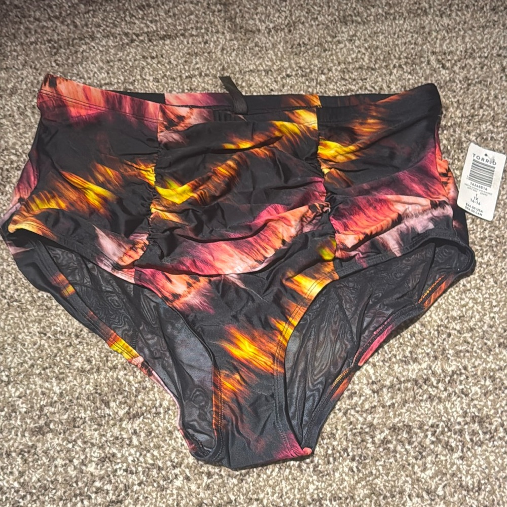 Torrid High Waisted Ruched Swim Bottoms - Size 1X - NWT